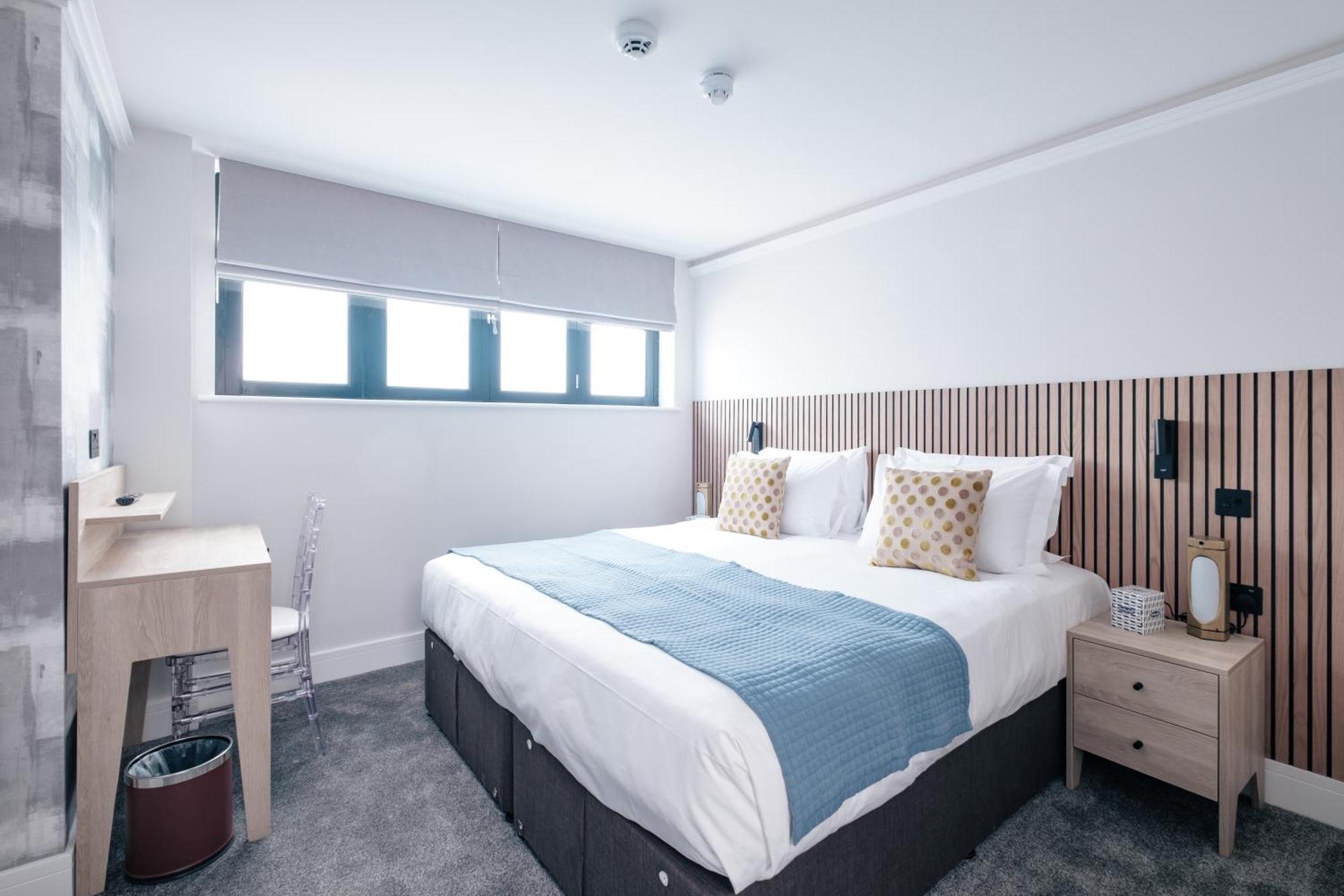 The Pillar Hotel Лондон Екстериор снимка
