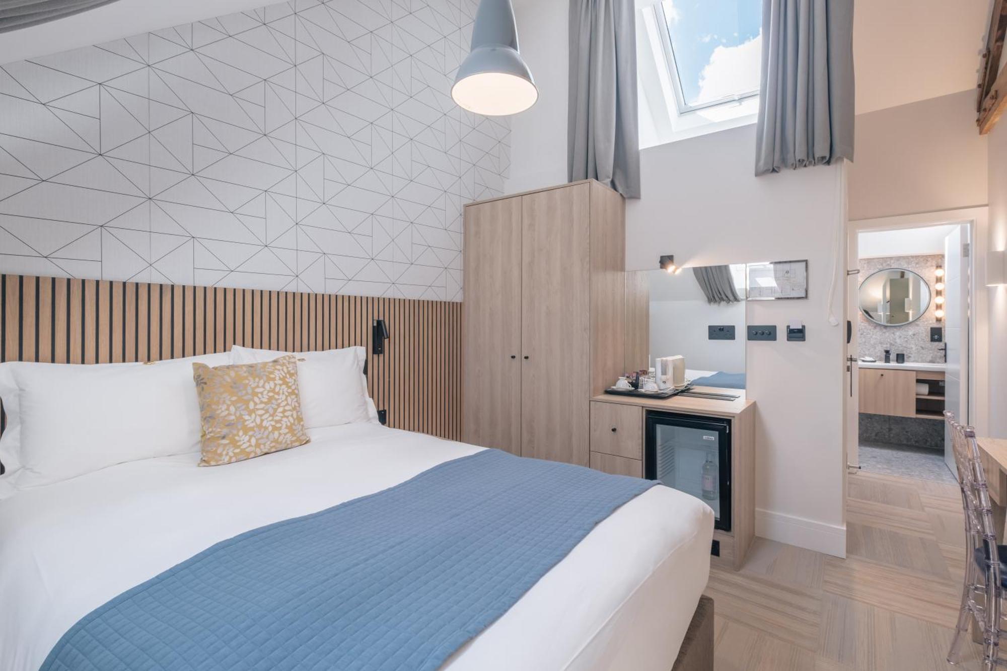 The Pillar Hotel Лондон Екстериор снимка